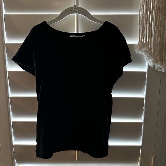 Zara Short Sleeve Tee - Picture 1 of 1